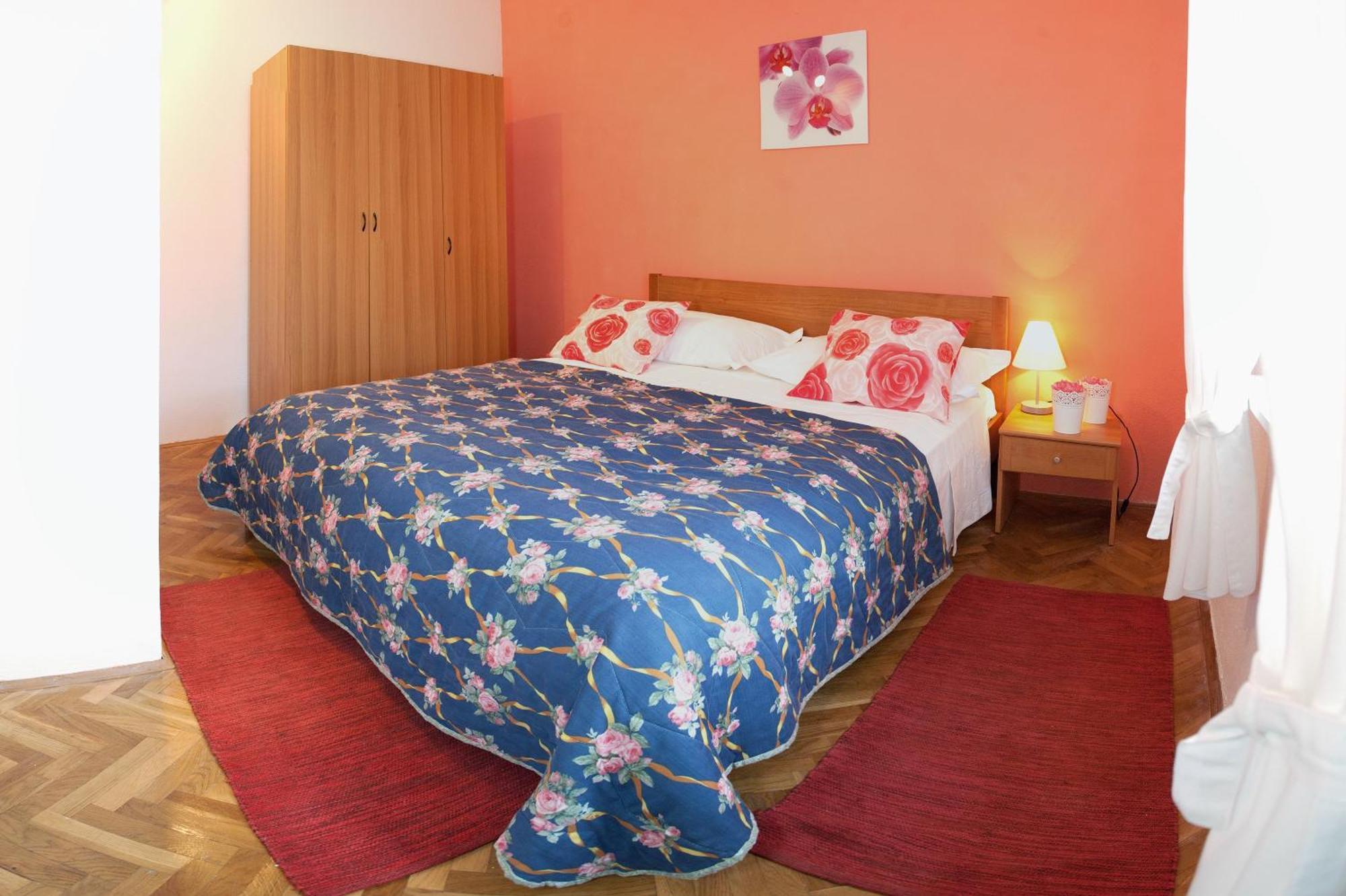 Apartments By The Sea Rastici, Ciovo - 2104 Trogir Ruang foto